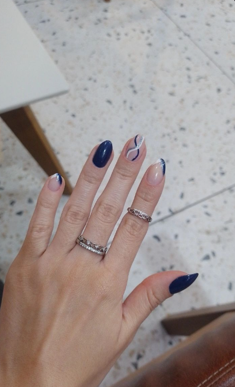 Nail Art Azul Marinho Tendências Alem Dela